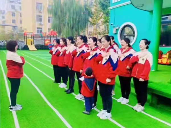 冬季保暖冲锋衣教师案例图