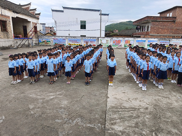 校园幼儿统一服装